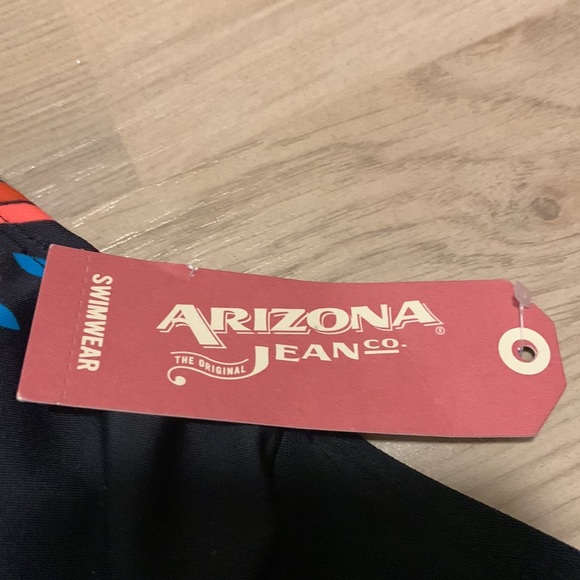 NWT Colorful Mandala halter swim top - Picture 9 of 9